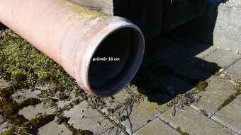 Odpadní roura PVC + okna - 3