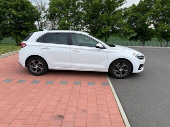 Hyundai i30 1.5i - 3