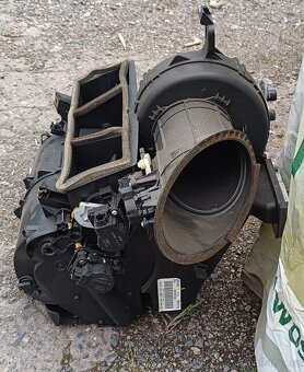 Kompletní topení s digi klimou na Peugeot 307 - 3