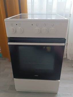 Prodám sklokeramický sporák Mora s horkovzdušnou troubou - 3