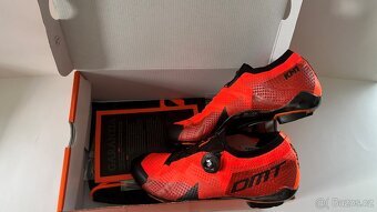 DMT KM1 MTB tretry vel 43 - 3