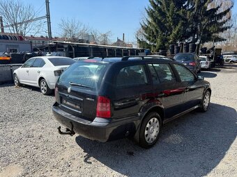 ŠKODA OCTAVIA 1 Díly z vozu všechny motorizace - 3