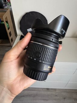Nikon D5600 + 2 objektivy + příslušenství - 3