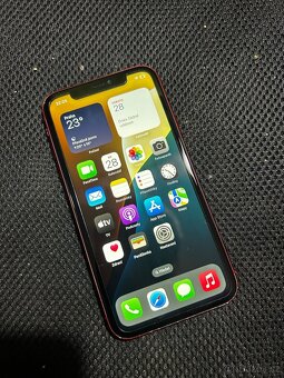 IPhone 11 64GB - 3