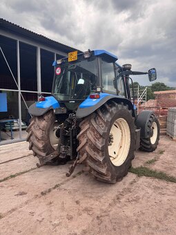 Traktor New Holland TS115 - 3