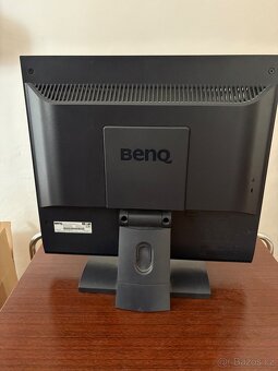 LCD monitor BenQ FP72E S - 17“ - 3
