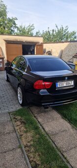 BMW E90 320i - 3