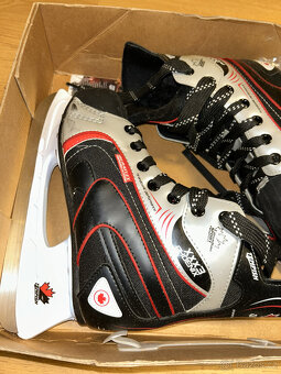 Zimní klučičí brusle velikost 38 - 3