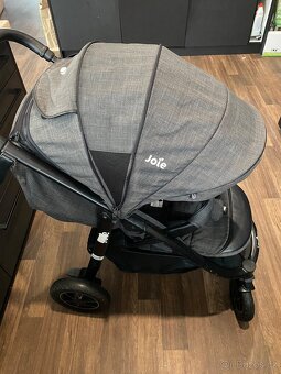 Kočárek Joie - 3