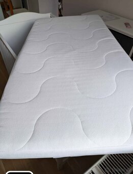 Dětská postýlka Ikea a matrací - 3