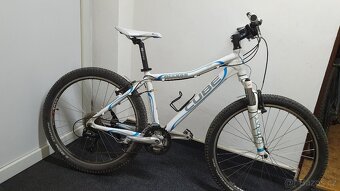 dámské Cube top stav - 3