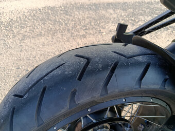 Moto Guzzi V100 Stelvio - 3