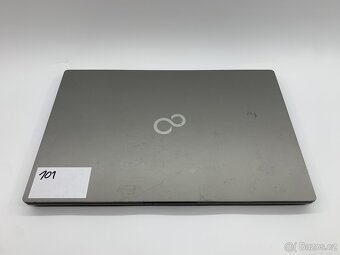 Fujitsu LifeBook U7511 – 15,6" / Intel Core i5-1135G7 / 16  - 3