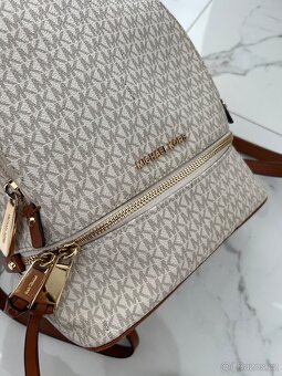 Michael Kors batoh Rhea - 3