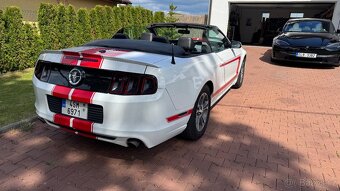 Ford Mustag 3,7 2014 cabrio - 3