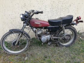 Yamaha  dt 125 - 3