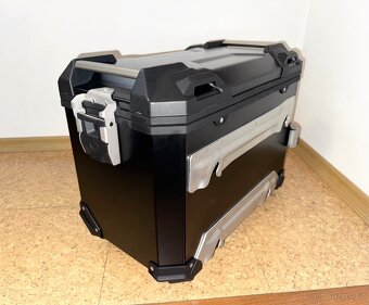 Kufr SW-MOTECH TRAX ADV 45l pravý černý nový - 3