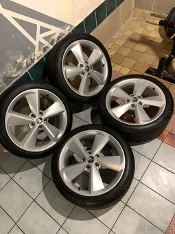 Alu kola Škoda R18 5X112 ZÁNOVNÍ LETNÍ PNEU 225/40 R18 GOLUS - 3