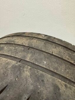 Letni pneu r19 235/35 Michelin PILOT SPORT CUP 2 - 3