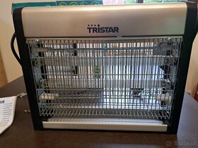 Výkonný lapač hmyzu Tristar IV-3720 - 3