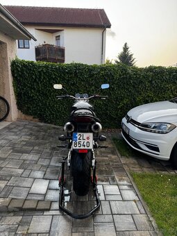 Honda Hornet 900, 2004 - 3
