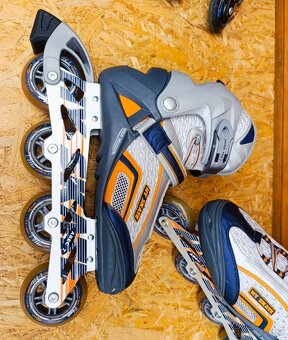 Kolečkové brusle Hy skate - velikost 44 - 3