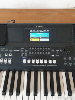 klávesy Yamaha PSR-SX600 - 3
