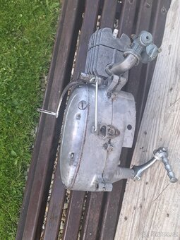 Jawa pionyr motor - 3