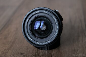 Vivitar auto wide-angle 24mm f/2.8 - (Olympus OM) - 3