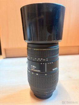 Sigma 70–300 mm f/4–5.6 APO Macro Super – Nikon F - 3