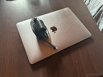 MacBook Air 13 Retina 2019 - 3