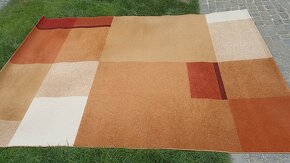 Kusový koberec - 3
