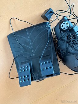 Volant, pedály, logitech PS3 - 3