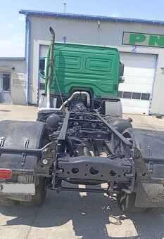 Predám Mercedes-Benz AXOR 1823 E3 4x4 podvozok - 3