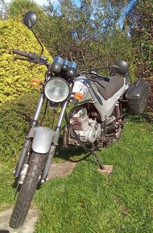 JAWA 125 TRAVEL - 3
