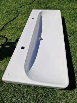 Umyvadlo 120 cm - 3