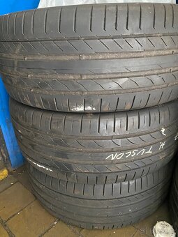 Pneu 245/45r19 - 3