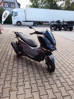 MALAGITI Madison 125 ABS TORO BLACK - 3