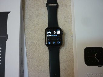 Apple Watch 6 - 44mm - 3