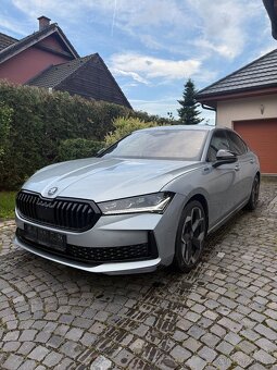 Škoda Superb 4 2.0 TSI 195kW 4x4 7/2025 najeto 440km - 3