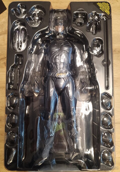 Batman Sonar suit Hot toys MMS593 - 3