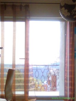 pokoj 14 m2 na ul. Rezkova Brno s balkonem - 3