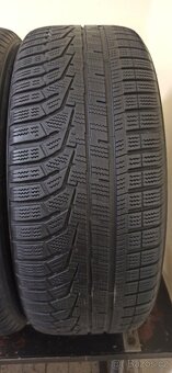 Hankook Winter icept evo 2 215/55 R17 98V 4-4,5mm - 3