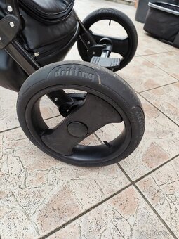 PRODÁM KOČÁREK zn. JUNAMA  DVOJ KOMBINACE - 3