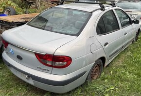 Renault Mégane clasic - 3