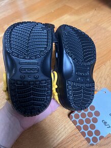 CROCS Batman CC Kids ve velikosti EUR 22/24 (C6/7) - svítící - 3