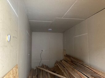 Prodám lodní kontejner HC 40’ - 6m - 3