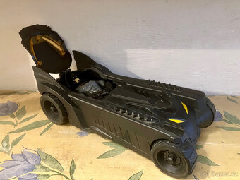 Batman Batmobile s figurkou, DC Comics 67812 - 3