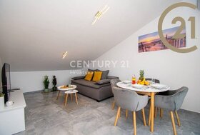 Prodej bytu 2+kk (50 m2) s terasou a úchvatným výhledem na m - 3