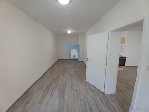Naše společnost Vám nabízí pronájem bytu 2+KK, 102 m2, Plzeň - 3